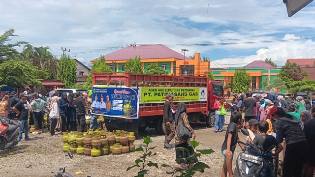 Antisipasi Kelangkaan LPG 3 Kg, Pemkab Luwu Gelar Pasar Murah di Lamasi