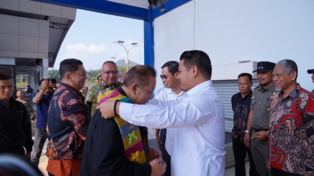 Wabup Luwu Sambut Menteri Koperasi, Bahas Percepatan KDKMP hingga Dukungan Nelayan